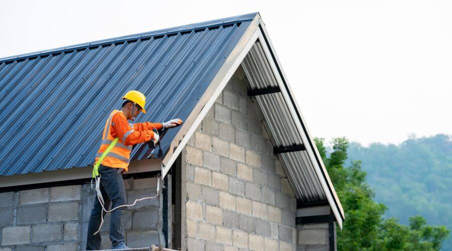 Professional residential roofers in Mayfield, UT